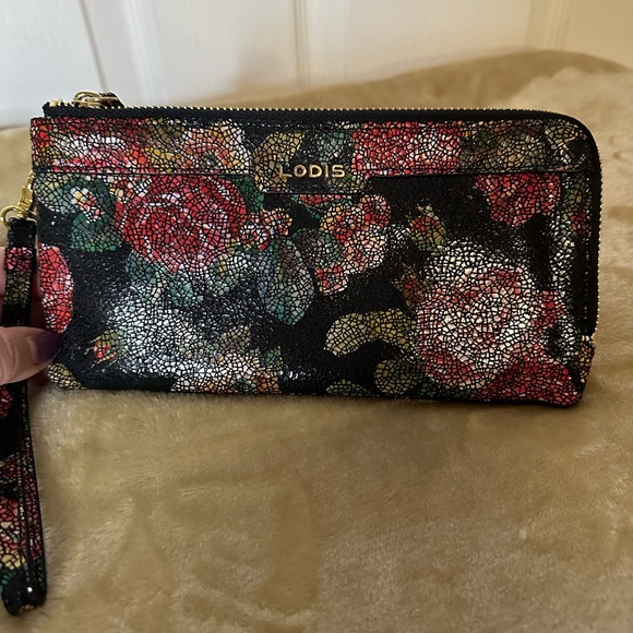 LODIS Rosalia Double Zip Wallet/Wristlet NWOT! - Picture 2 of 13